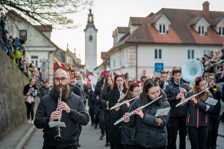Kamniški karneval navdušil z barvito povorko (43)